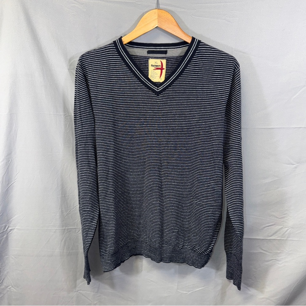 Relwen Sweater Mens XL Navy White Striped V Neck Lightweight Knit Pullover
